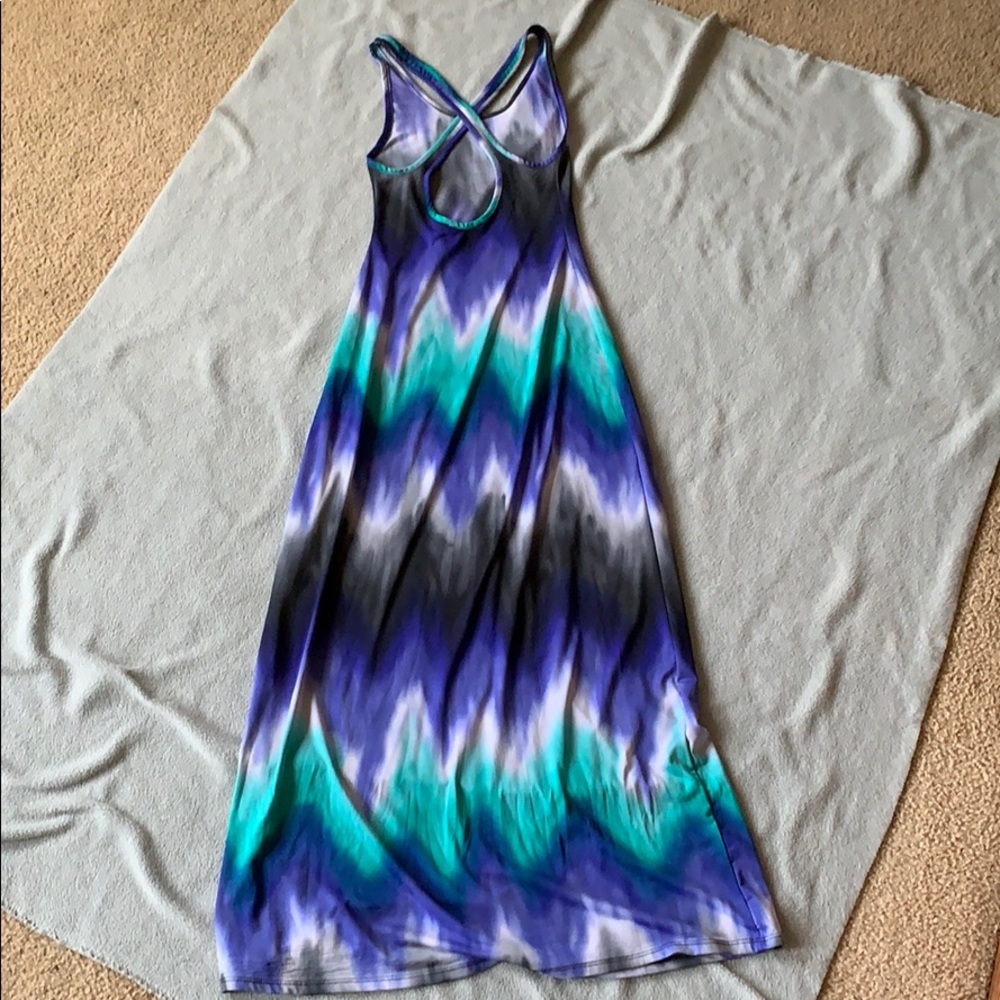 Dress - Picture 2 of 5